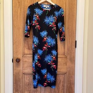 DVF Floral Black and Blue Silk Dress Size Small